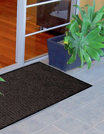 Birrus Ribbed Mat in use at a commercial building